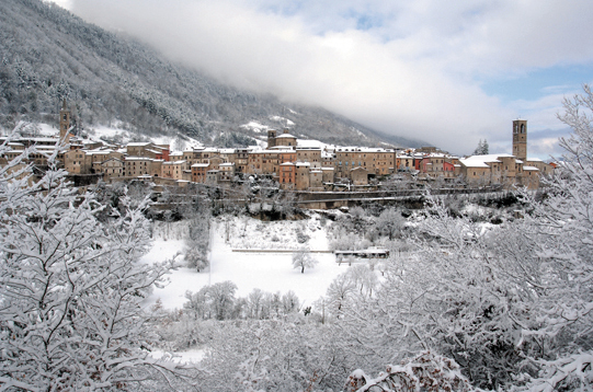panorama invernale di Leonessa